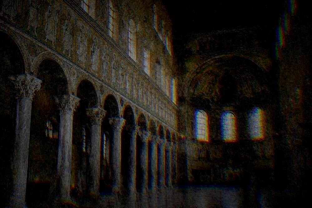 Card for a Ravenna sunrise or sunset tour among ancient mosaics.
